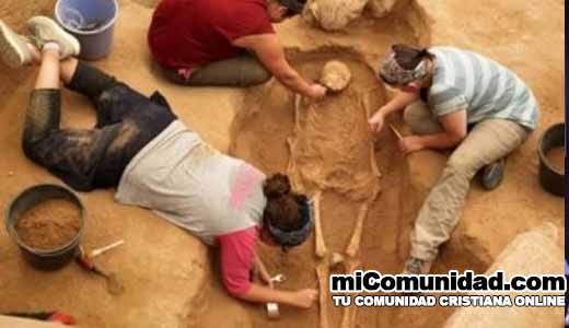 Arqueólogos descubren primer cementerio de filisteos