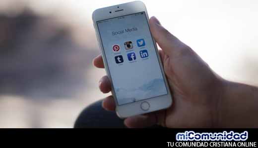 Siete cosas que cada pastor debe saber acerca de los medios de comunicación social y sitios web. 