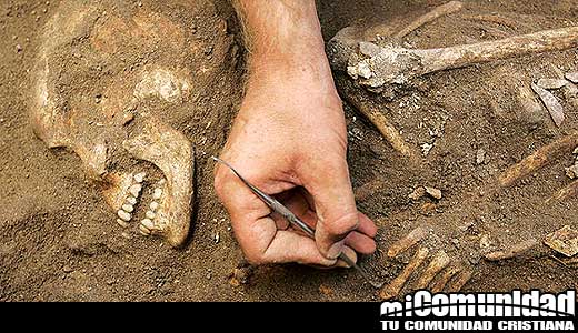 Arqueólogos descubren cámara funeraria de 3.600 años de antigüedad mencionada en el libro de Apocalipsis