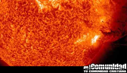 Lo que necesita saber: Tormenta solar podría golpear la Tierra esta semana