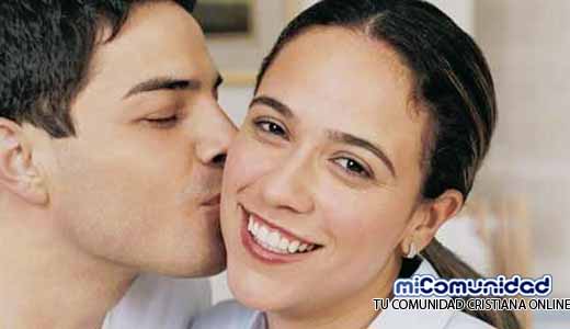 ¿Cuál es el papel del esposo y la esposa en una familia?