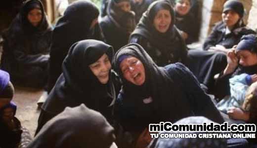 Miles de sirios y egipcios claman por biblias