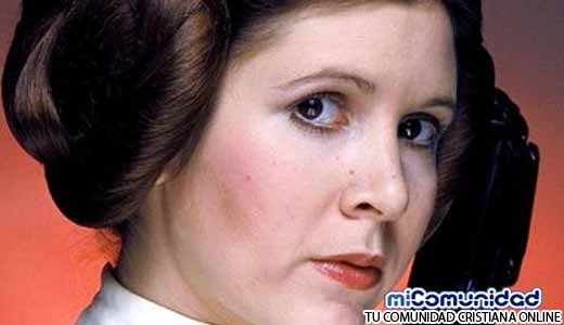 Tras muerte de actriz ‘Star Wars’, familia se aferra a la fe cristiana