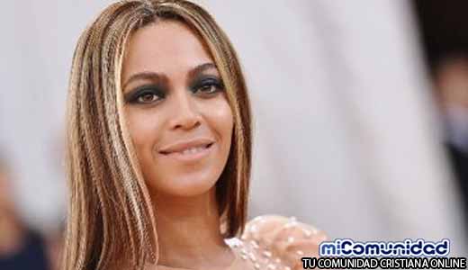 Beyoncé trabaja con su pastor para ayudar a afectados por huracán Harvey