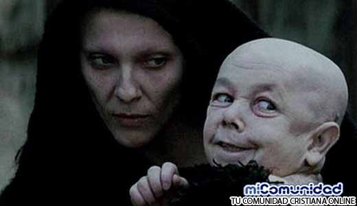 Cómo es Satanás el dios de este mundo (2 Corintios 4:4)